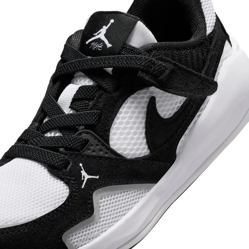 Jordan CMFT Era Black White (HQ0507-001)