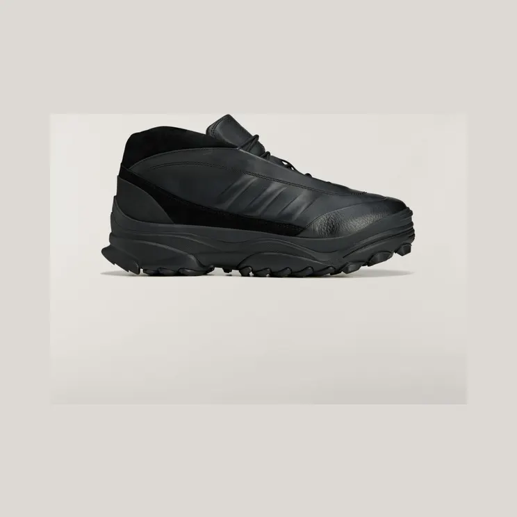 adidas Y-3 GSG9 Mid “Black / Black / Black” (JQ8827)