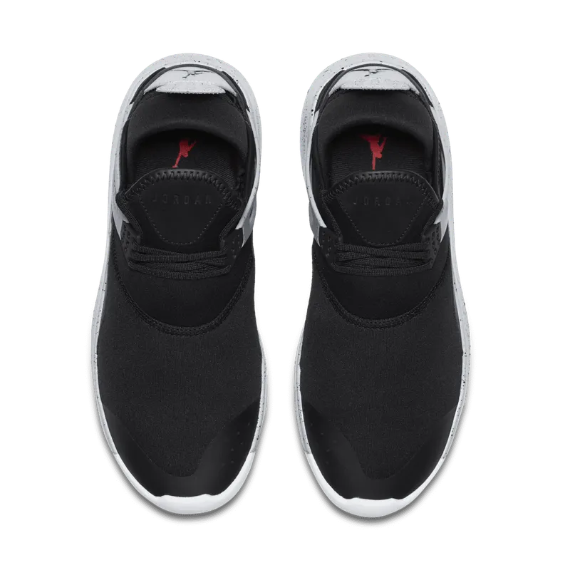 Jordan Fly 89 Black Cement Black/University Red-Wolf Grey-White (940267-004)