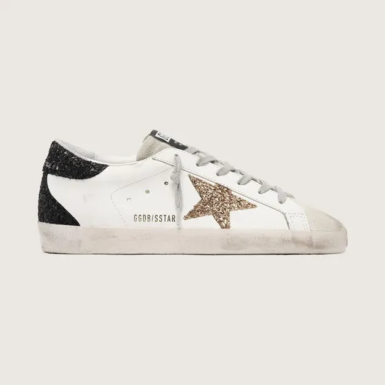Golden Goose Women’S Super-Star In Nappa Leather With Gold Glitter Star And Black Glitter Heel Tab (GWF00102.F000959.80724)