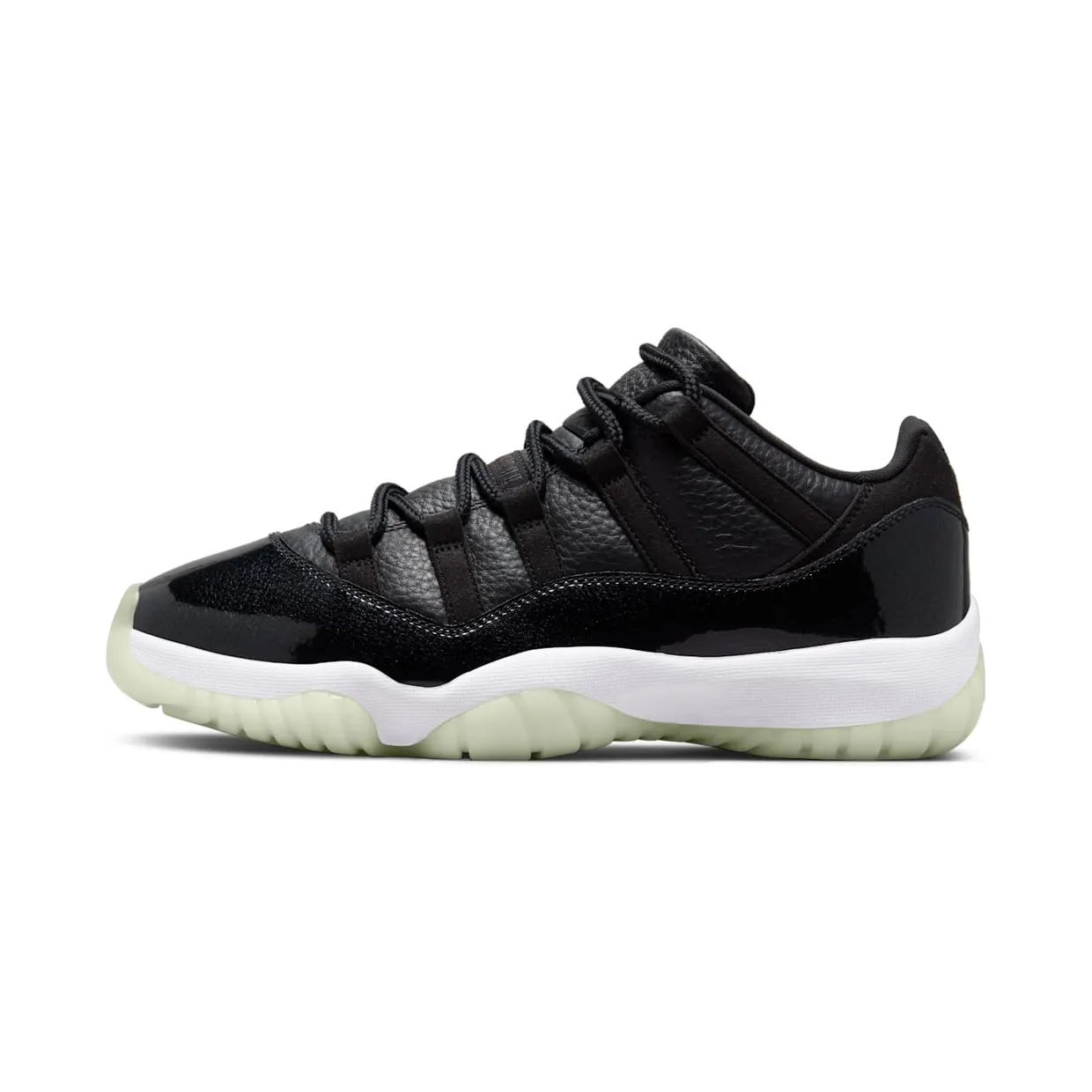 air-jordan-11 AV2187-001