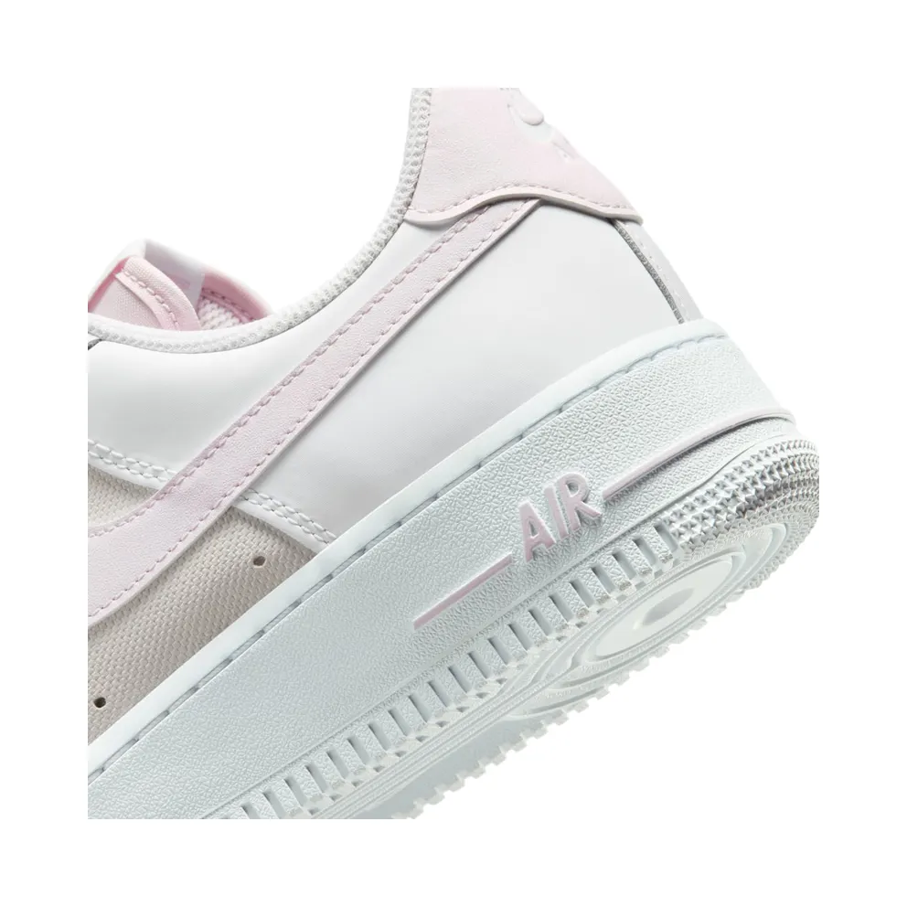 Nike Air Force 1 white/bleached lilac metallic silver (IV4721-100)