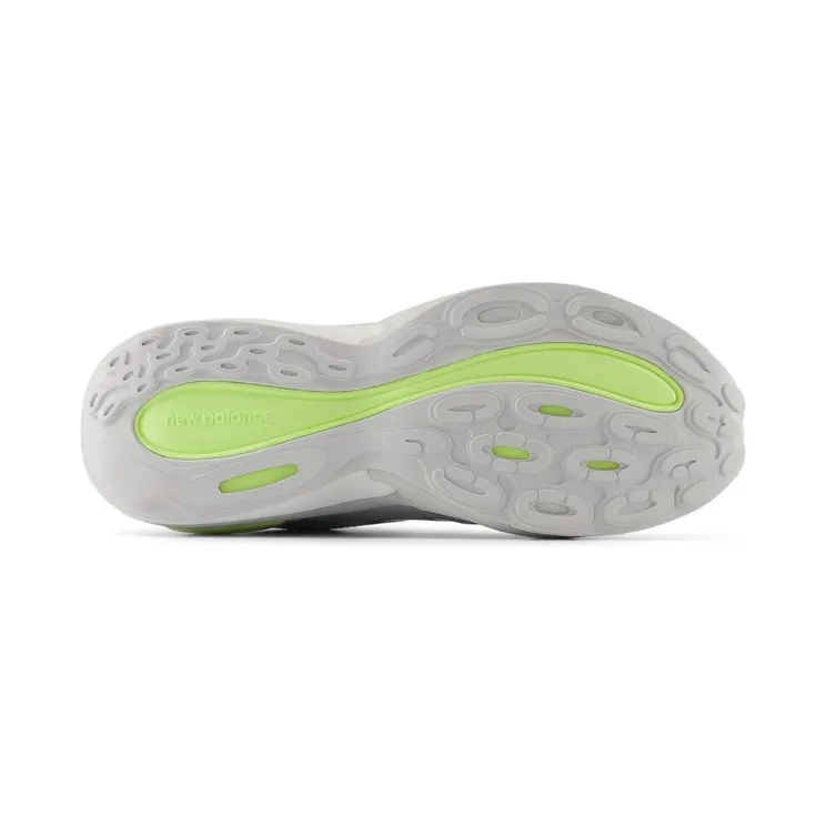 new-balance-sneaker MACR16KS