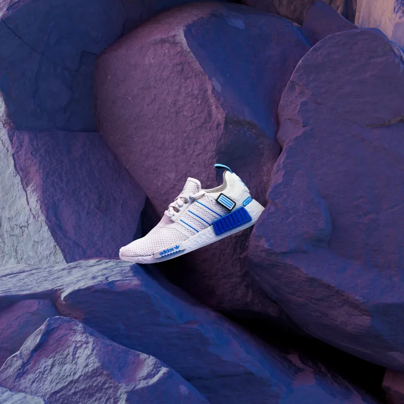 adidas NMD_R1 Cloud White / Off White / Blue Bird (GX0999)