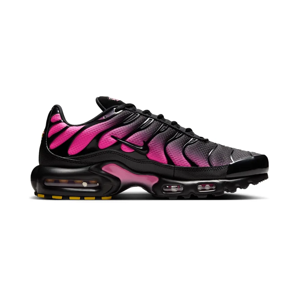 Nike Air Max Plus Black Hyper Pink (DM0032-020)