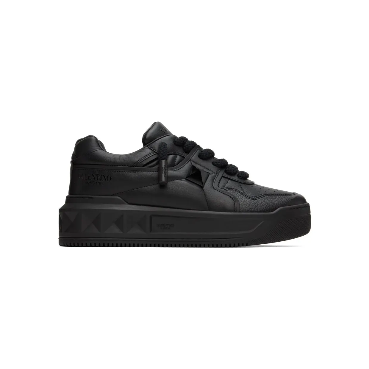 Valentino Garavani Black One Stud 0NO Black (1Y0S0G37XTM)
