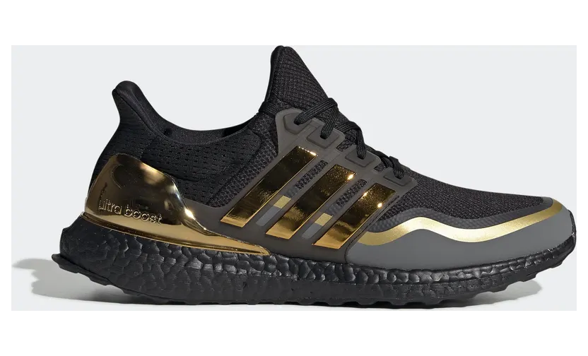 Adidas UltraBoost ‘Metallic Gold’ Core Black/Gold Metallic/Grey (EG8102)