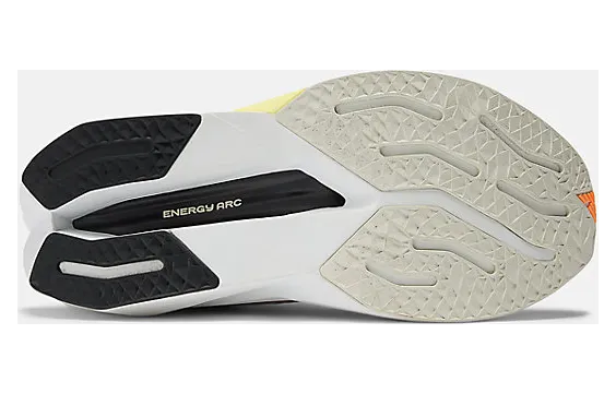 new-balance-fuelcell-supercomp WRCXCA4