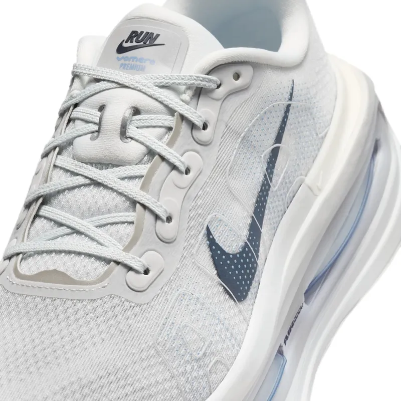Nike Vomero Premium – “Off White / Dark Obsidian / Grey Fog / Wolf Grey / Work Blue / Pure Platinum” (HQ2050-104)