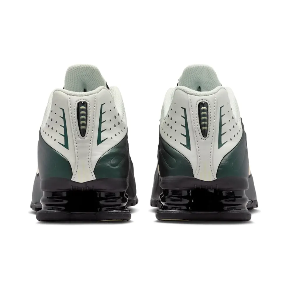 Nike Shox R4 GS ‘Black Spruce’