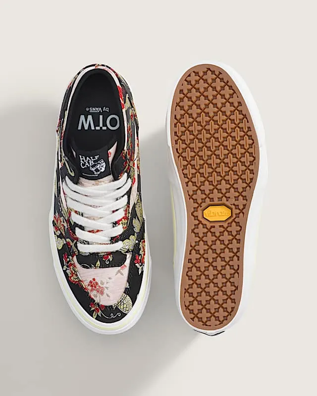 Vans Half Cab 33 Decon Vibram “Floral Tapestry” (VN00110EBLK): geborduurde bloemen op een skate-icoon (3)