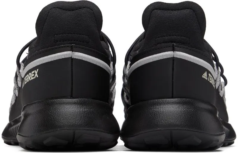 Adidas Terrex Voyager 21 Travel Core Black / Chalk White / Grey Two (FZ2225)