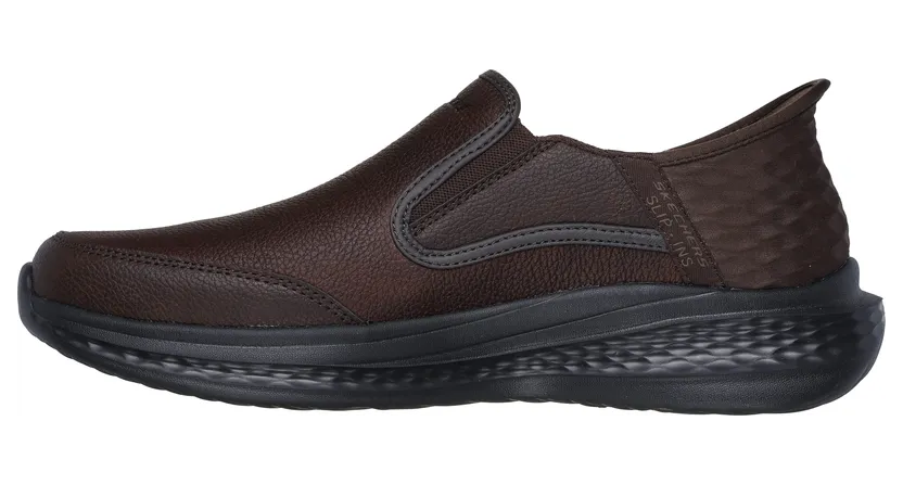 skechers-relaxed-fit 205237 RDBR