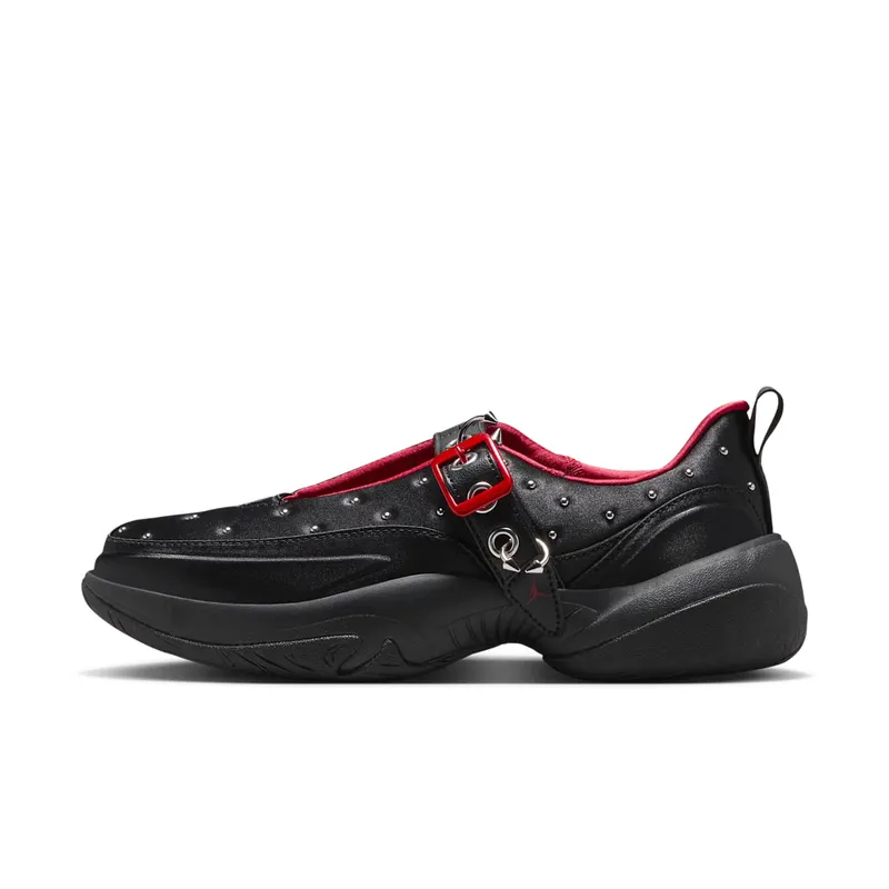 Jordan Pointe White / Black / Metallic Silver / University Red (IW2024-160)