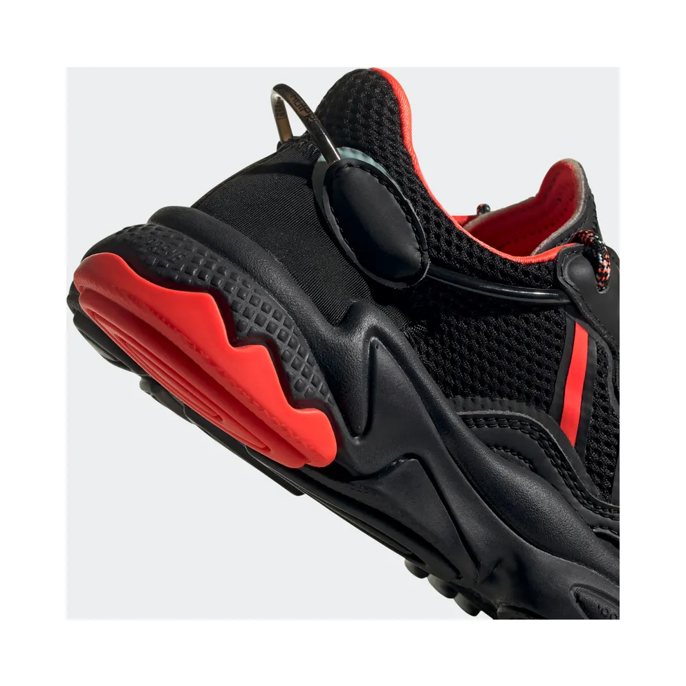 adidas OZWEEGO Core Black / Core Black / Solar Red (FW6203)