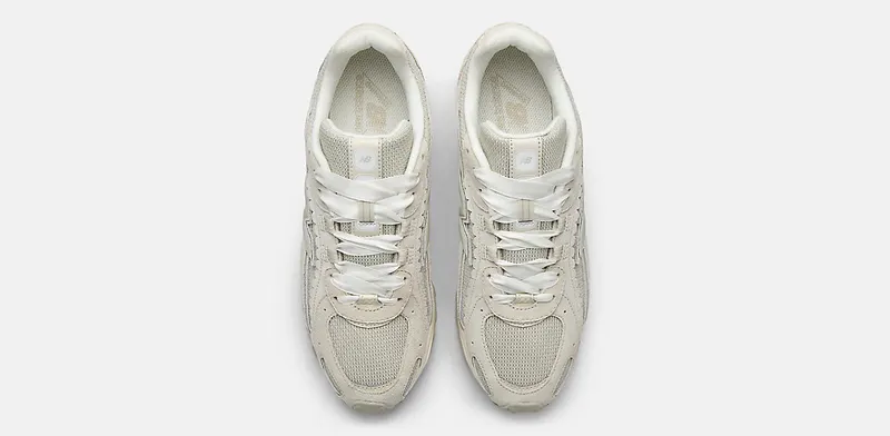 New Balance 204L “Sea Salt” (U204L2SZ)