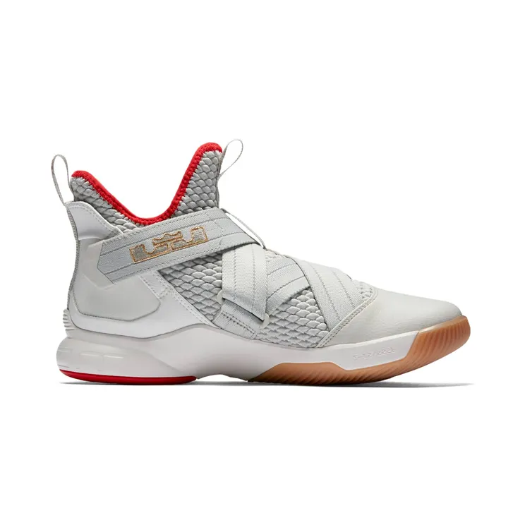 nike-lebron AO2609-002