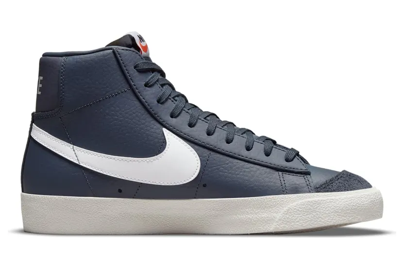 nike-blazer BQ6806-401