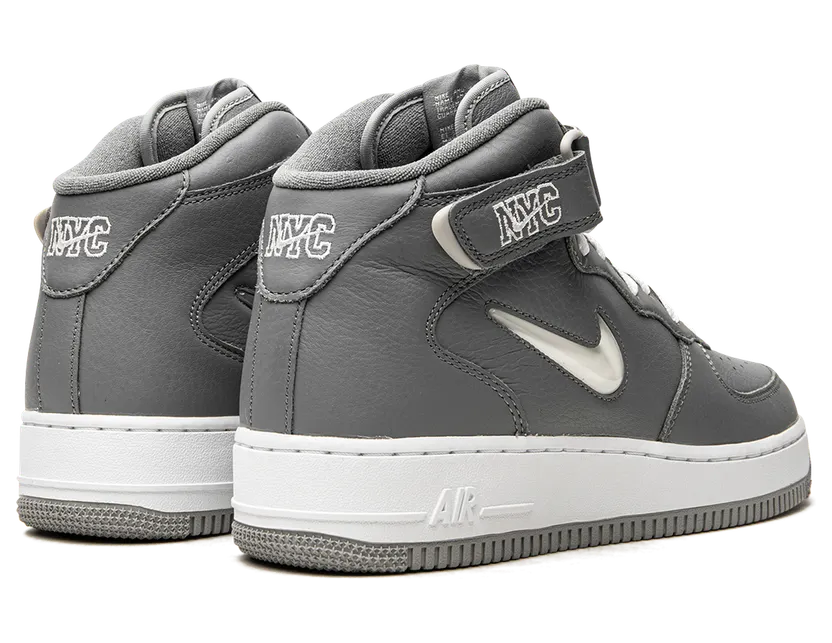 nike-air-force DH5622-001