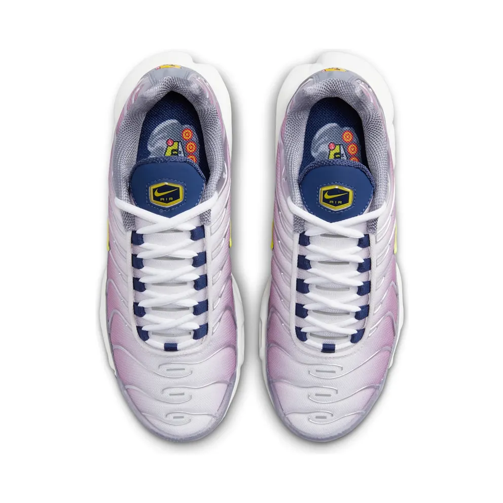 Nike W Air Max Plus FN8007-500 – “Violet Dust / High Voltage”