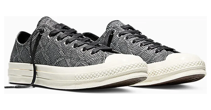 converse-chuck-taylor-all-star A16637C
