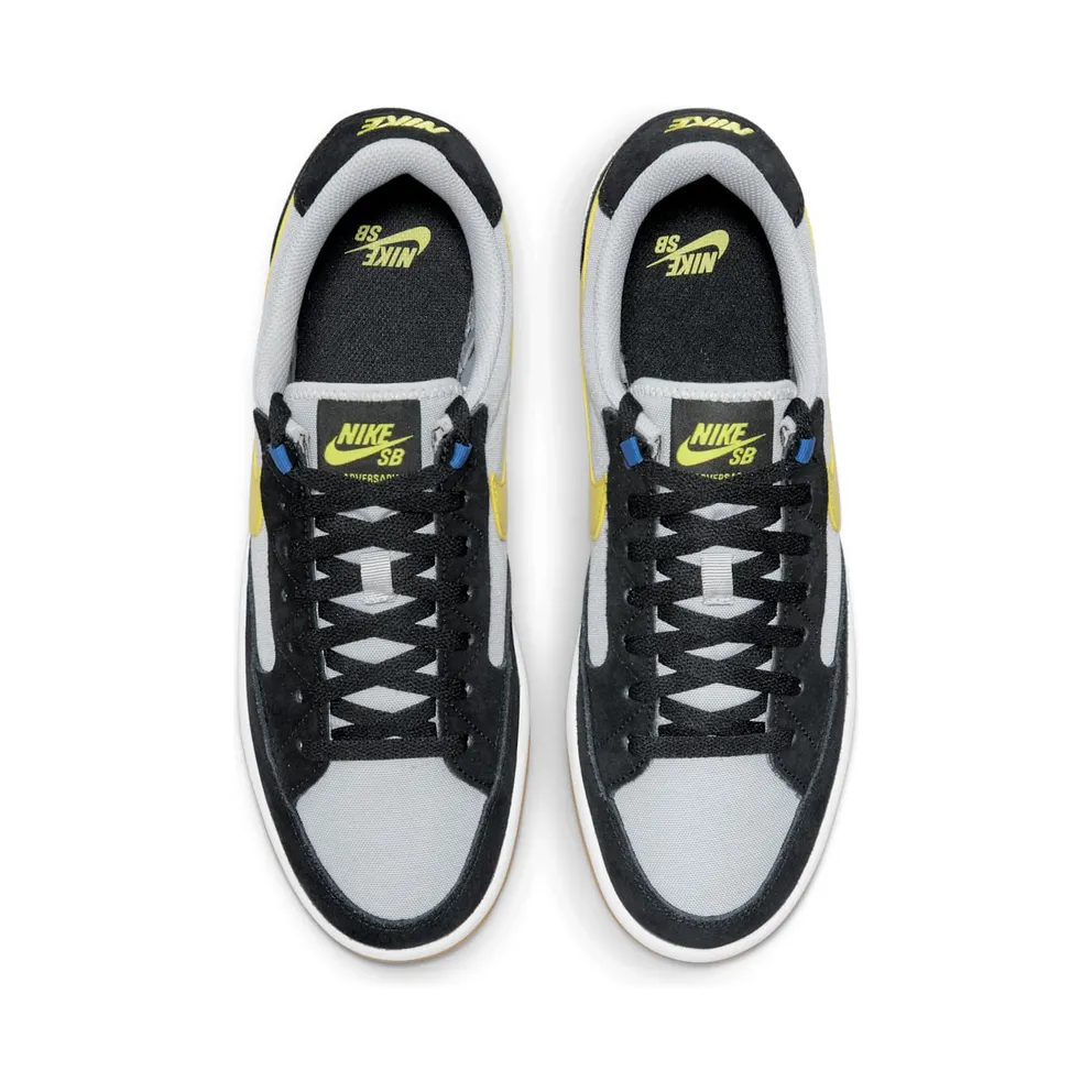 Nike SB Adversary Premium Wolf Grey Yellow Strike (CW7456-004)