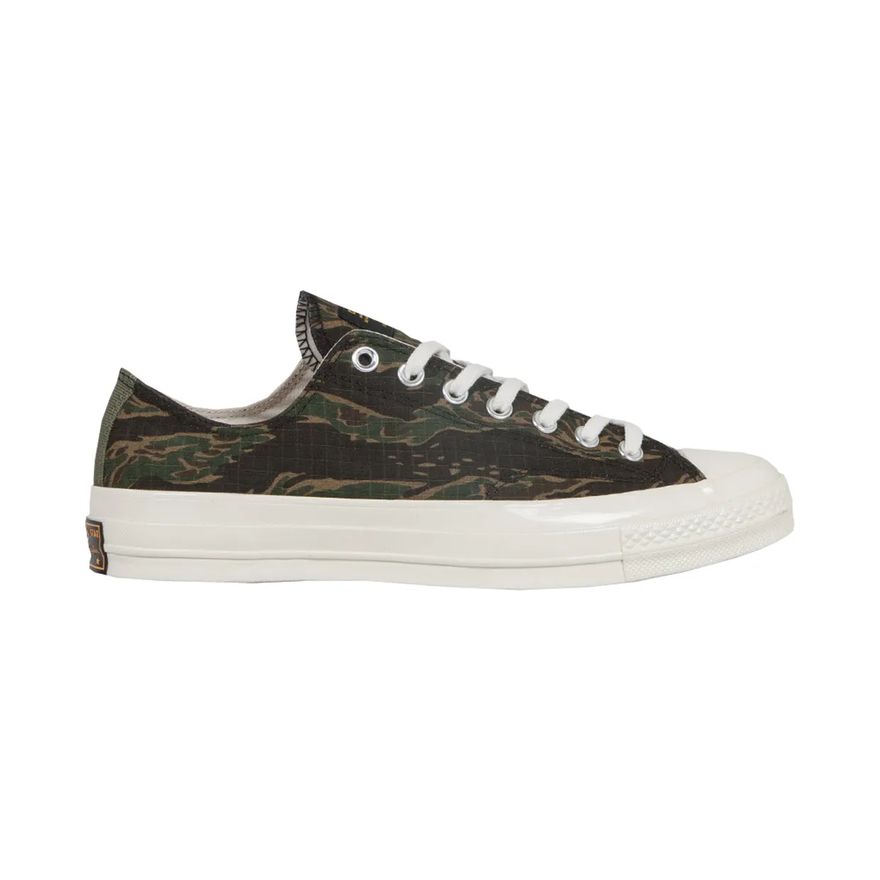 converse-chuck-taylor-all-star 158433C