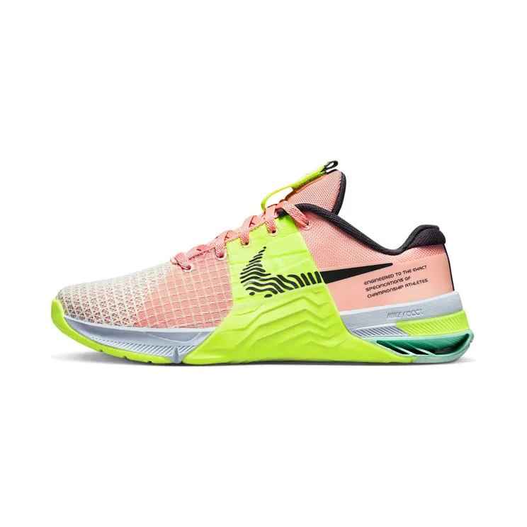 Nike Metcon 8 “Arctic Orange / Volt / Football Grey / Cave Purple” (DO9327-800)