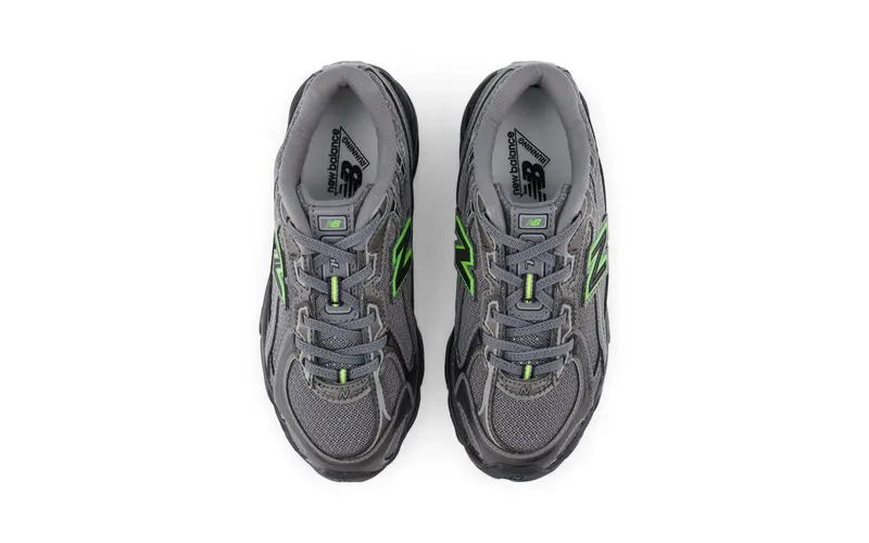 New Balance 740 Black/Green (P7401MU)