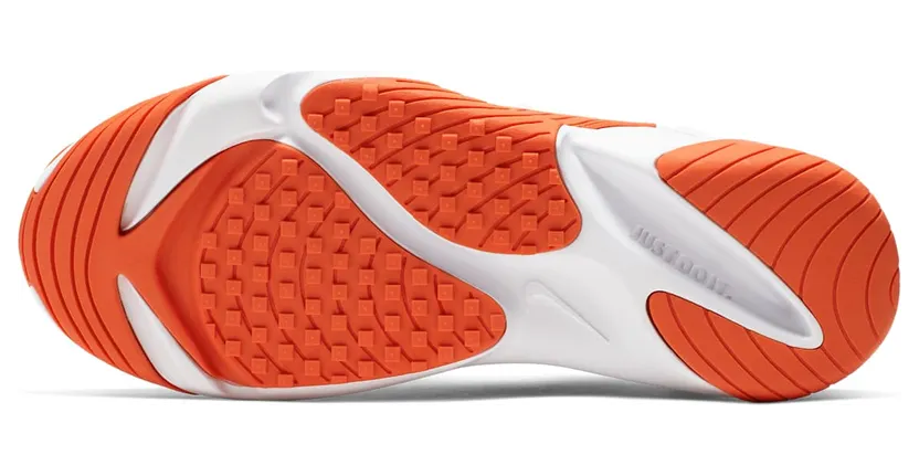 nike-zoom AO0354-105