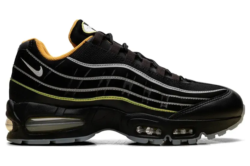 Nike Air Max 95 sneakers with vlakken – Black (IR5901)