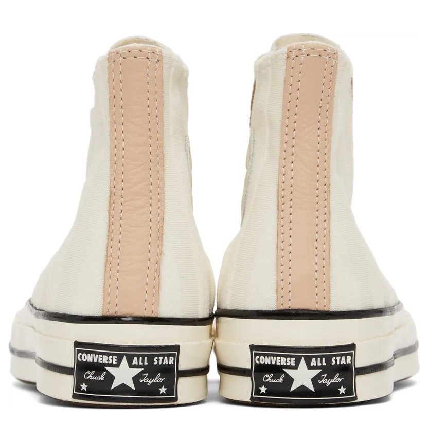 converse-chuck-taylor-all-star 572701C