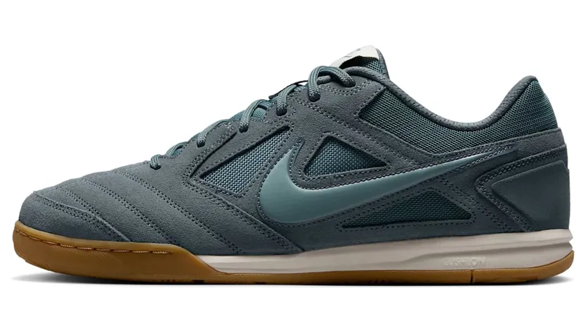 nike-gato HQ6020-004