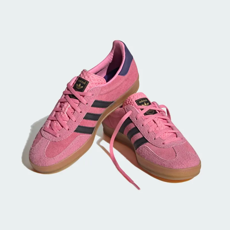 adidas Gazelle Indoor in bubblegumroze: zo houd je die kleur draagbaar (3)