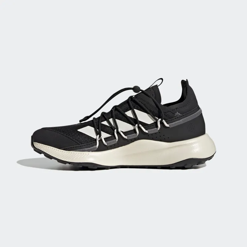 adidas Terrex Voyager 21 Travel Core Black / Chalk White / Grey Five (HQ0941)