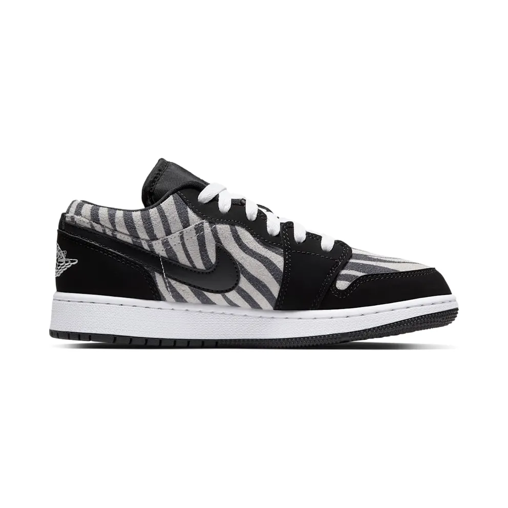 Jordan 1 Low Zebra (GS) Black/White-Sail (553560-057)
