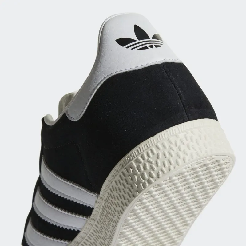 Adidas Gazelle Core Black / Footwear White / Gold Metallic (BB2502)