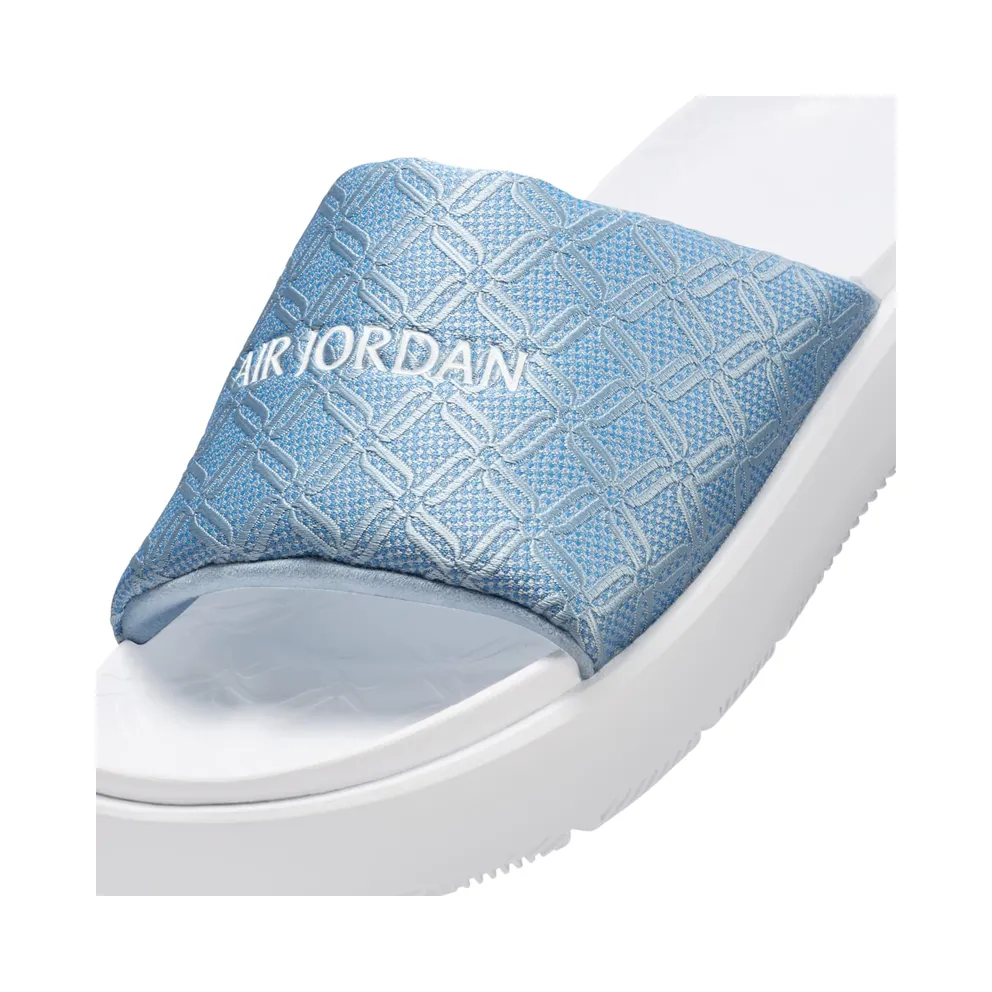 Jordan Sophia Blue Beyond Light Armory Blue Gum Light Brown White (HQ8070-400)