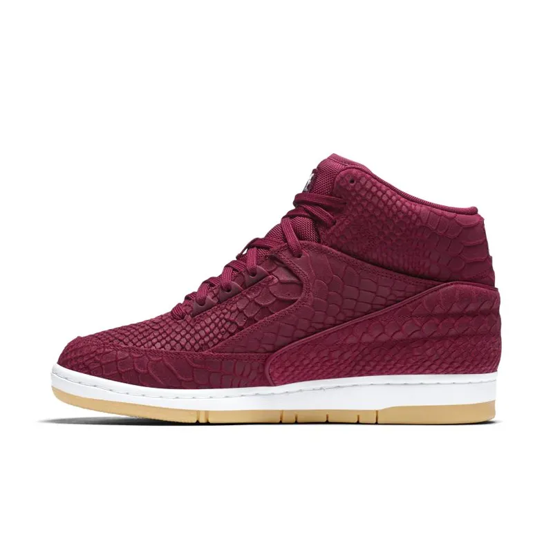 Nike Air Python Prm Team Red/Team Red-White-Gum Li Team Red/Team Red-White-Gum Li (705066-601)