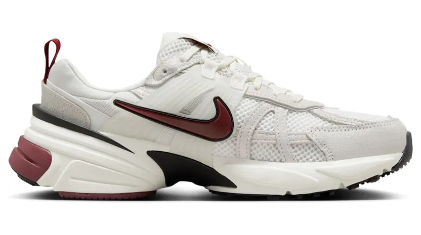 nike-v2k-run HQ3500-100