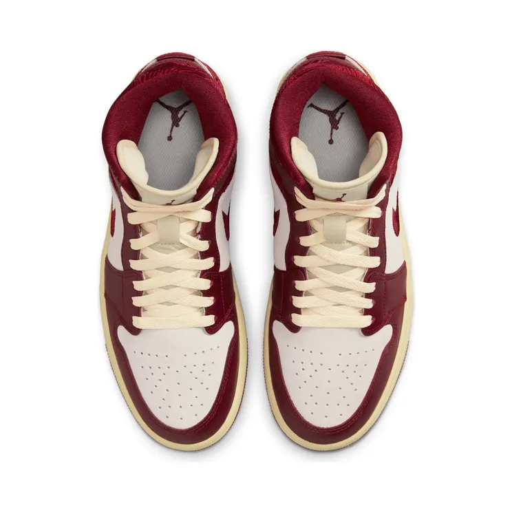 air-jordan-1 DZ2820-601