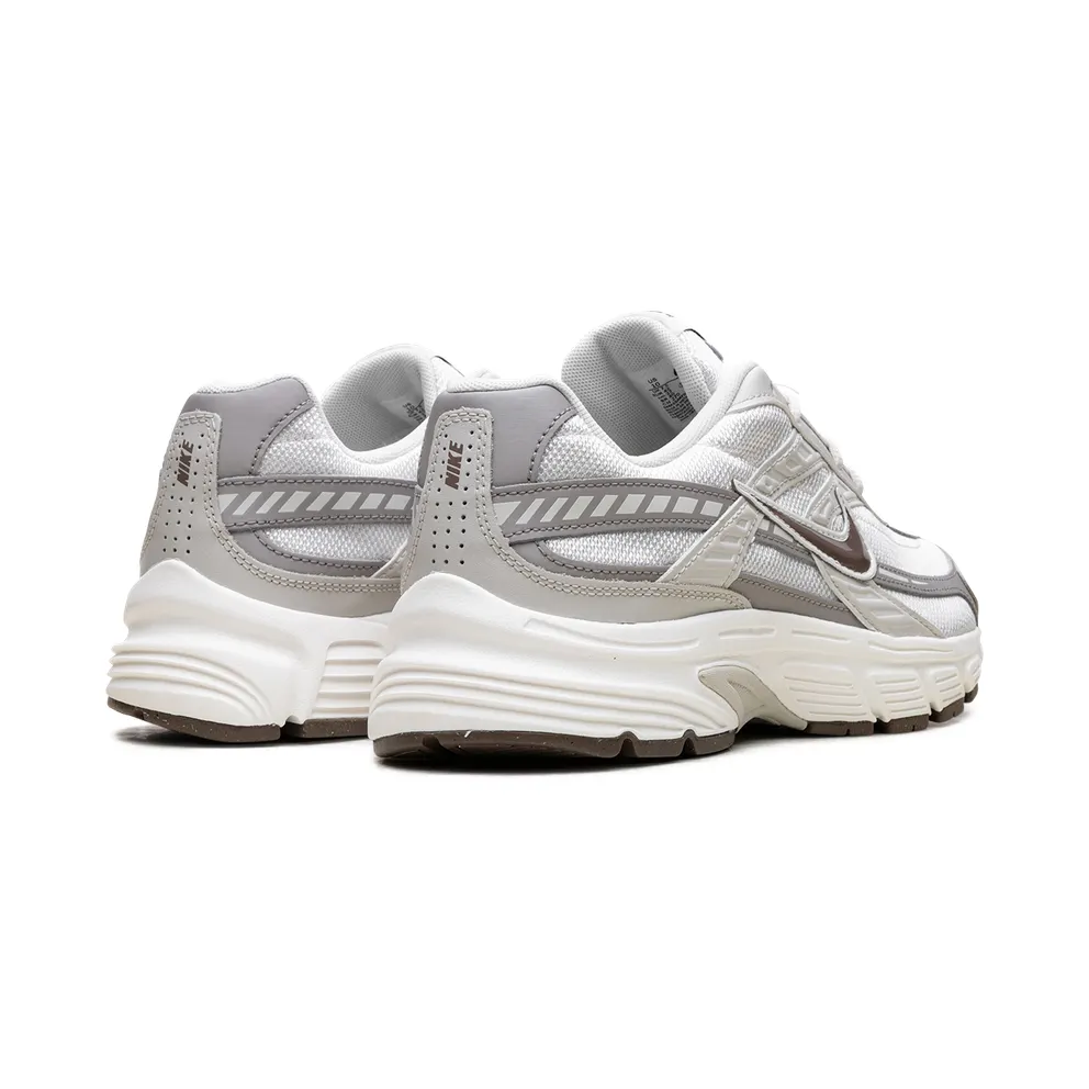Nike Initiator “Phantom Light Bone Sail Mink Brown” (IB4339-001)