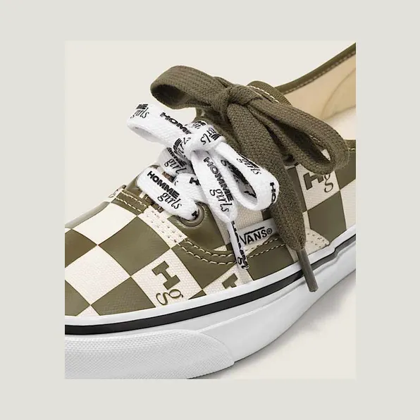 vans-authentic VN000EEUDOL