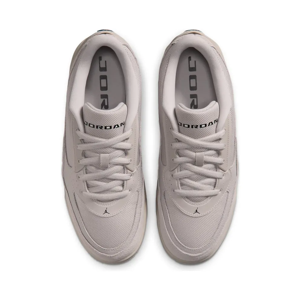 Air Jordan Ultra Bruin (II3794-200)