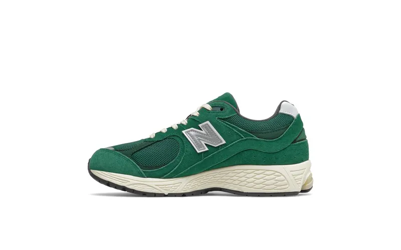 New Balance 2002R Forest Green – “Forest Green / White” (M2002RHB)