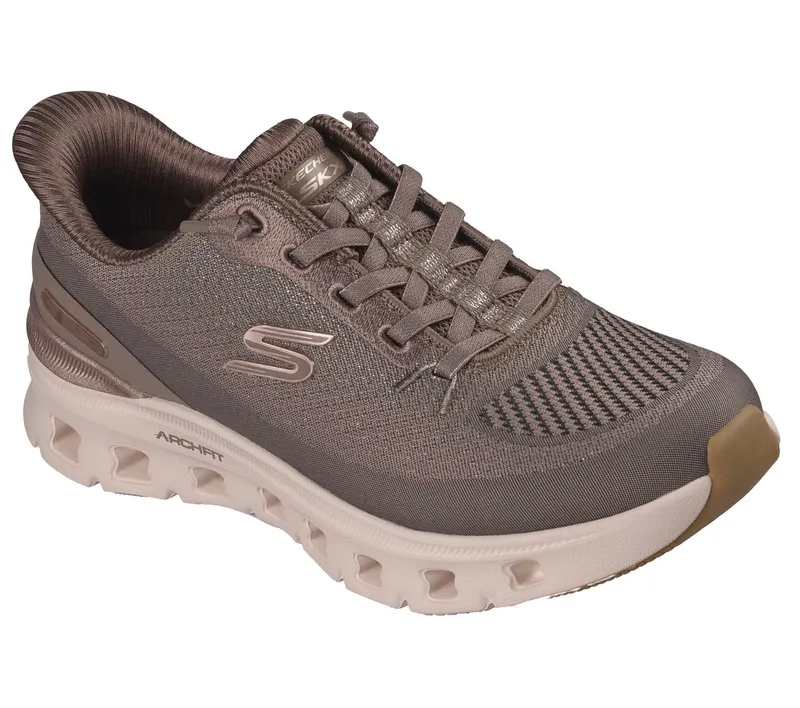 Skechers Slip-ins: Arch Fit Glide-Step Pro – Golden Pace Slip-On Sneaker Bruin