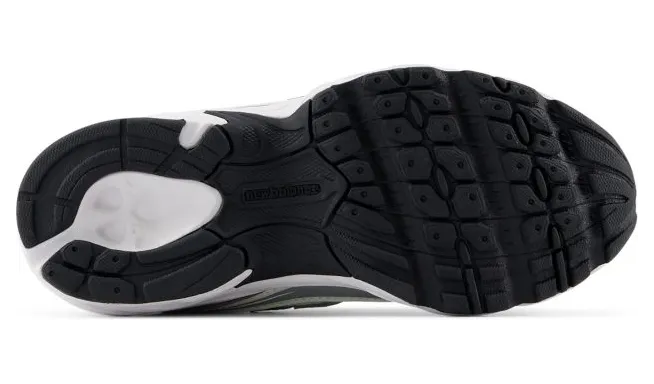 new-balance-740 P7407RC