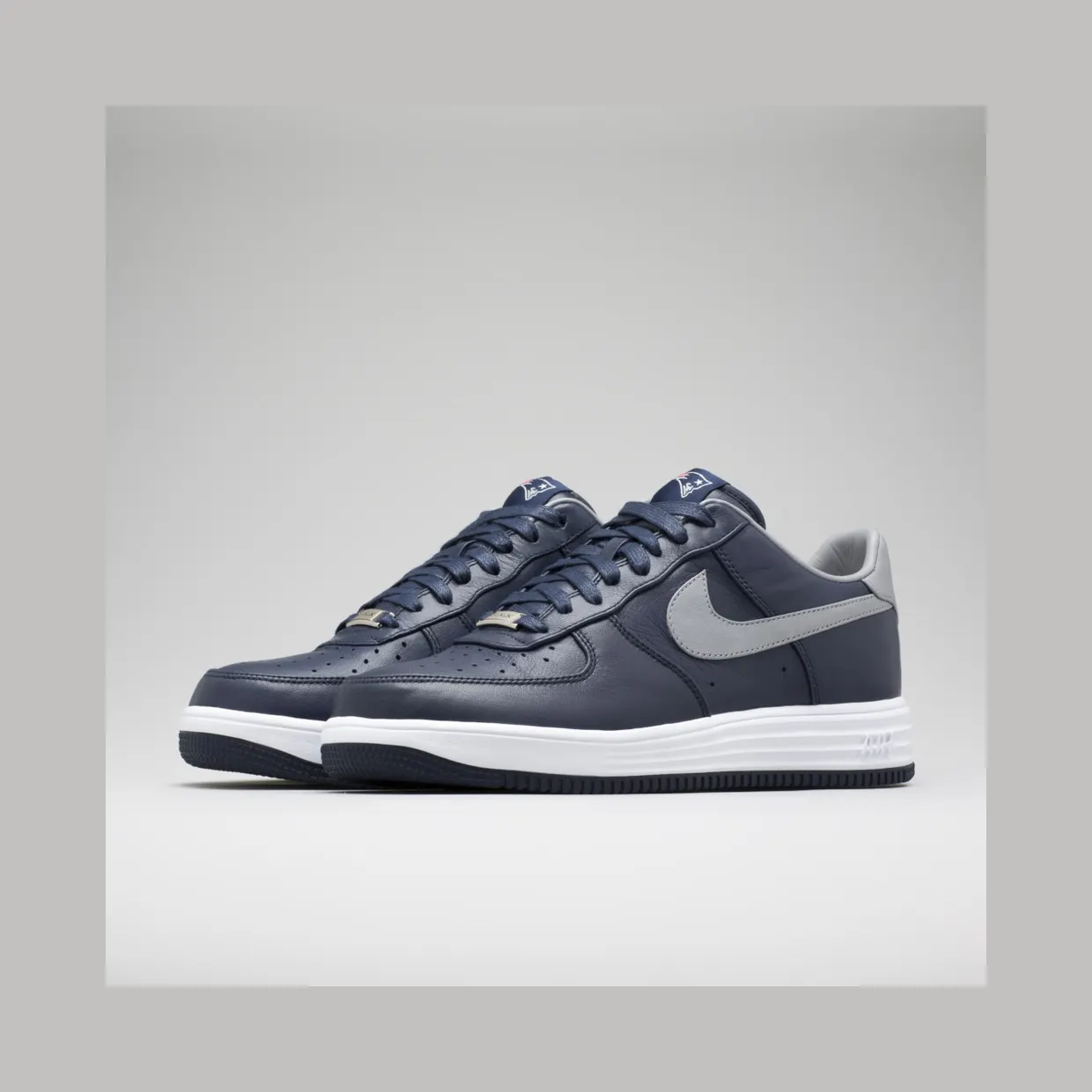nike-lunar-force-1 746643-400