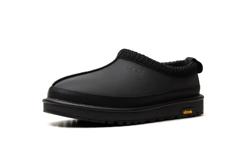 Ugg Tasman Reflective Slide “Black Reflective” (1172290-BRLC)