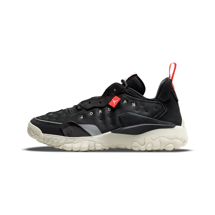 Jordan Delta 2 “Black / Off-Noir / Oatmeal / Infrared 23” (CV8121-012)